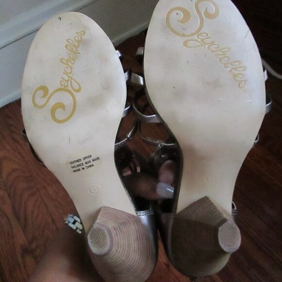 Gold Leather Gladiator Sandals Size 6 Strappy 3.5in Wood Heel Back Zip Moto Boho - Picture 10 of 15